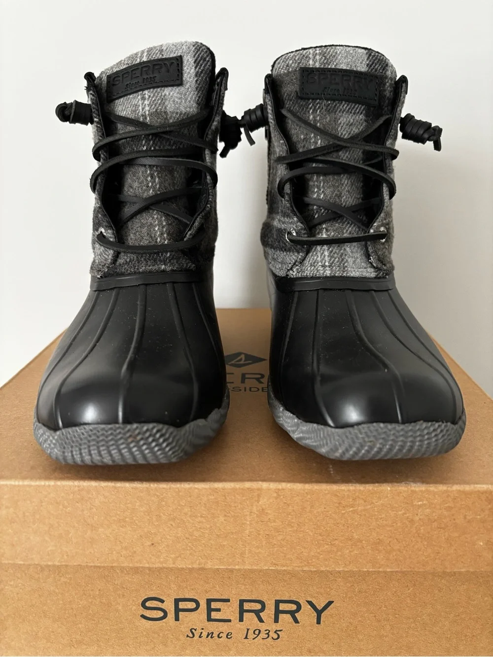 Women’s Sperry Gray Plaid Rubber-Trim Lace-Up Boots